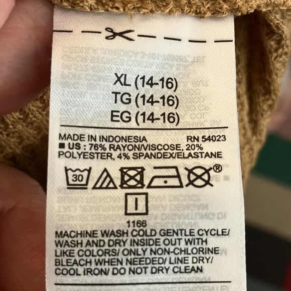 NWT Old Navy Long Sleeve Tie Front Top, Girls XL (14-16) - Picture 5 of 6